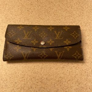 Women’ Louis Vuitton Long Wallet